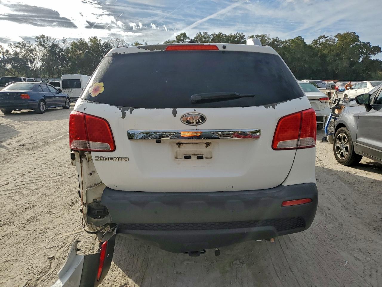 2013 KIA SORENTO LX photo 11