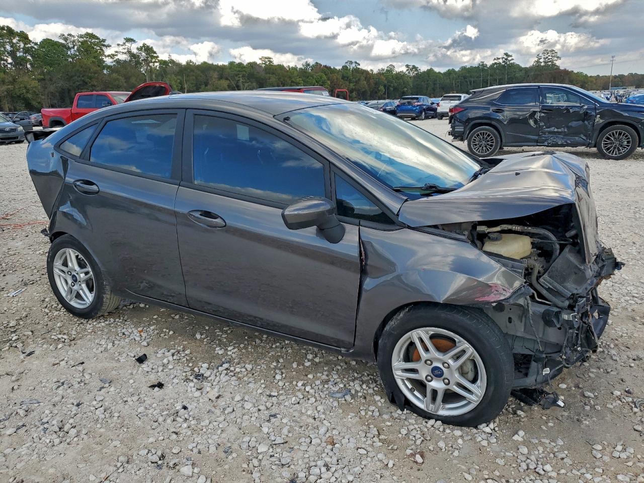 2019 FORD FIESTA SE photo 7