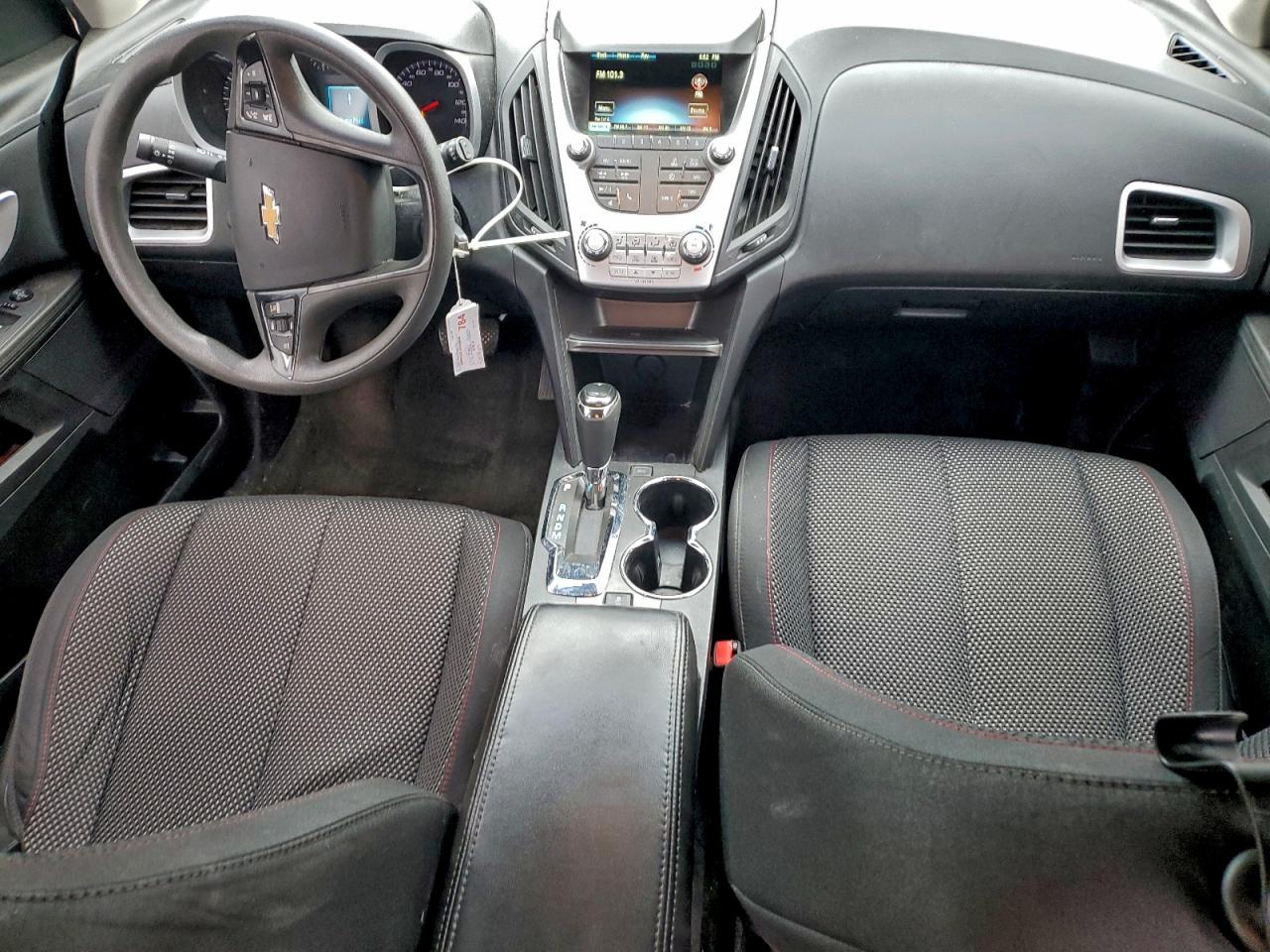 2017 CHEVROLET EQUINOX LS photo 15