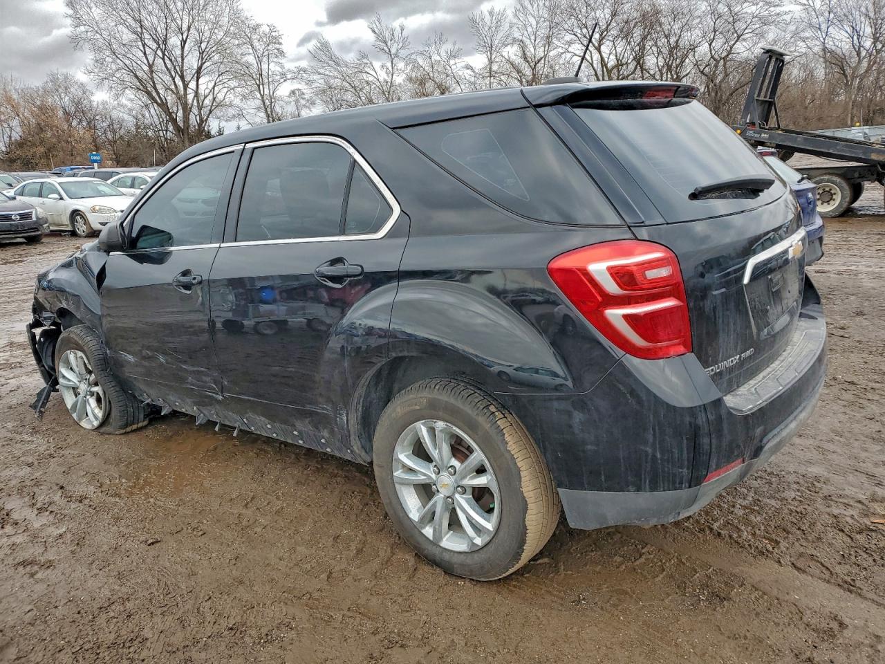 2017 CHEVROLET EQUINOX LS photo 3