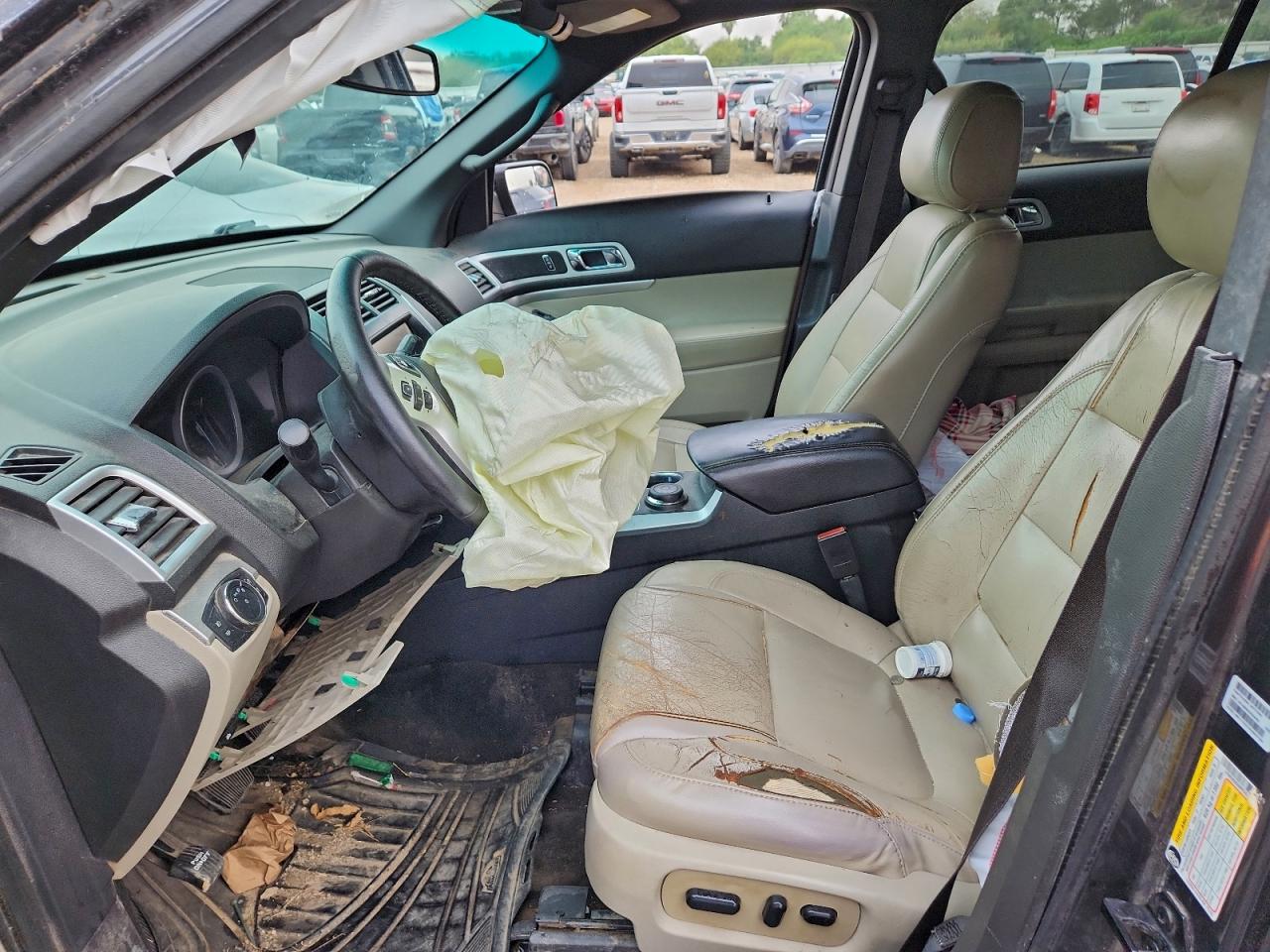 2015 FORD EXPLORER XLT photo 7