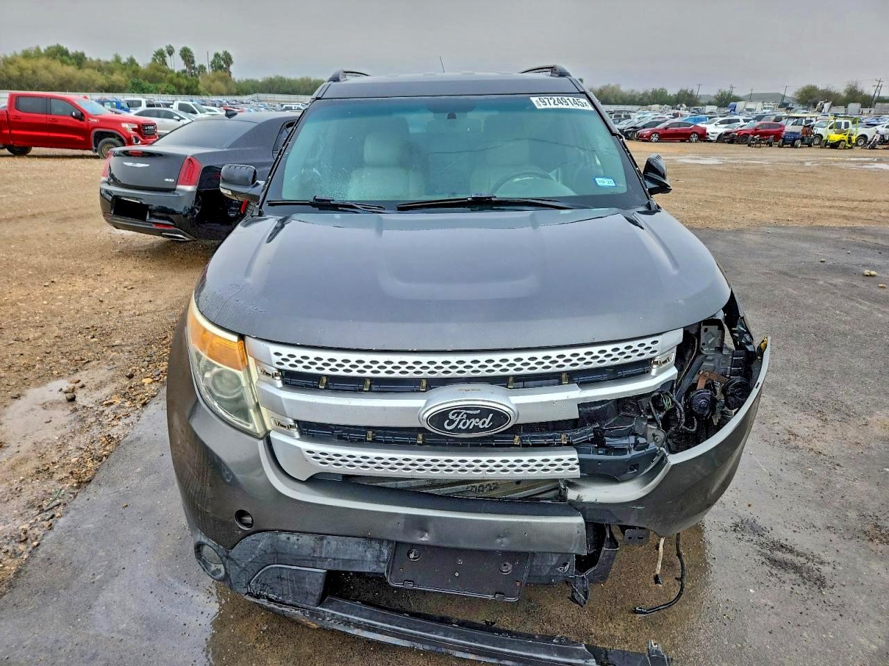 2015 FORD EXPLORER XLT photo 5