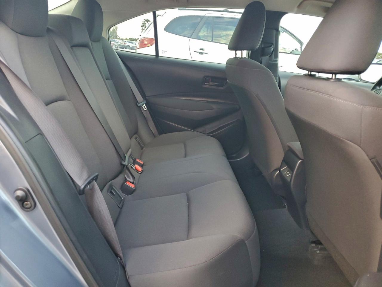 2024 TOYOTA COROLLA LE photo 28