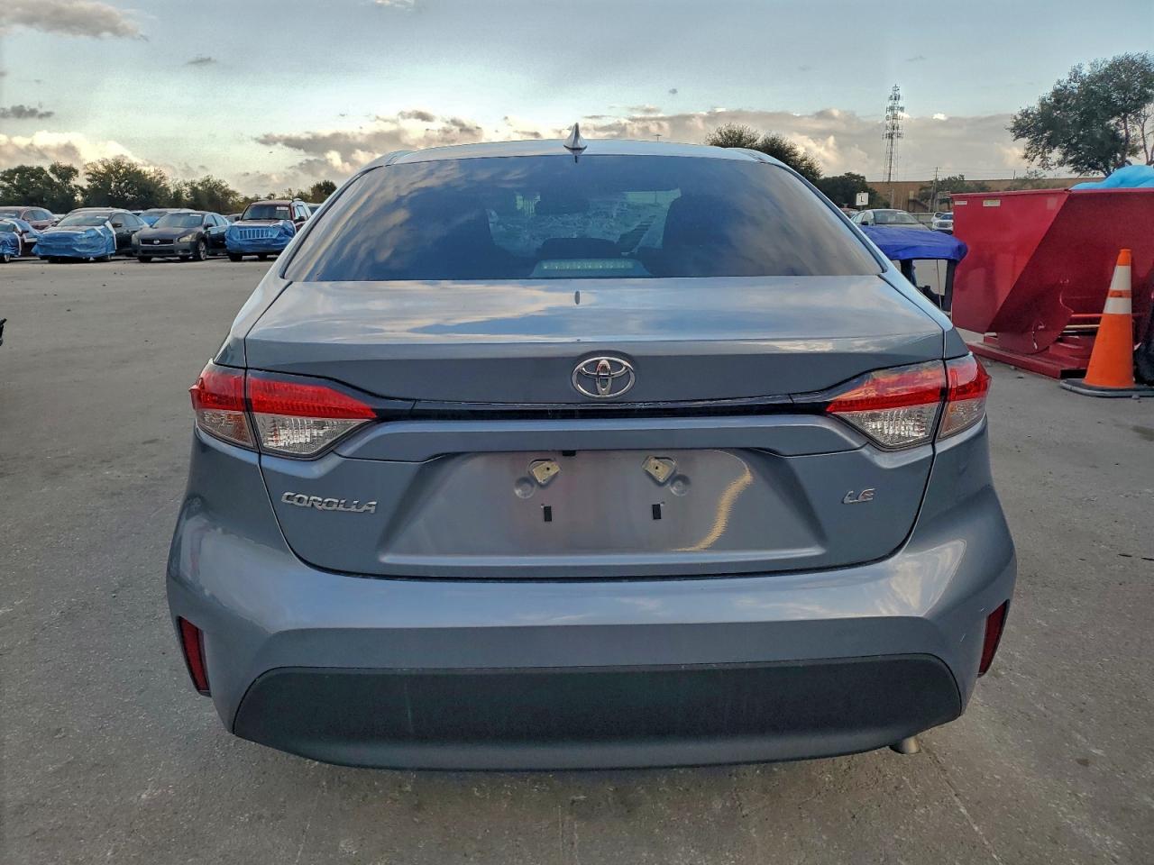 2024 TOYOTA COROLLA LE photo 16