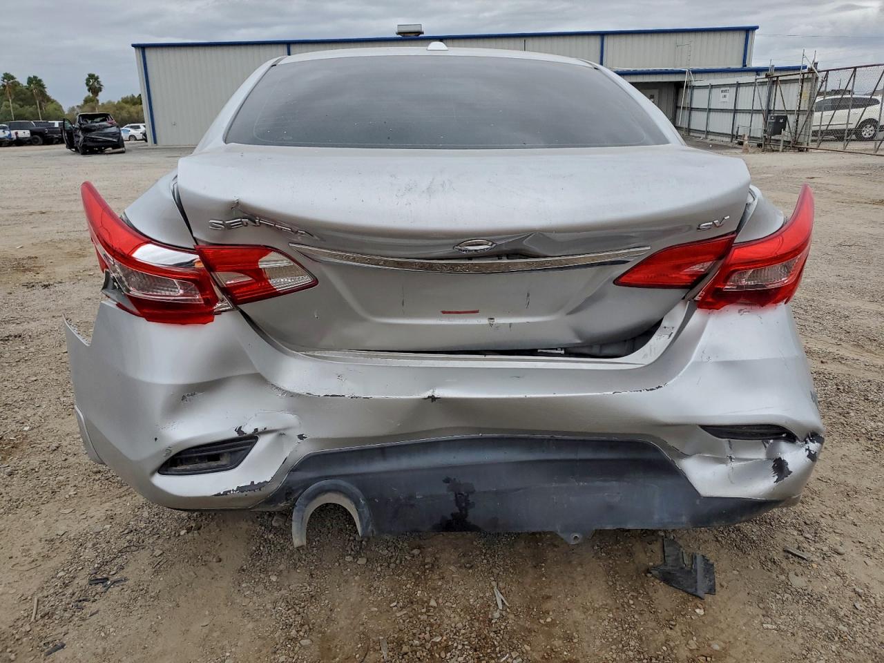 2019 NISSAN SENTRA S photo 16