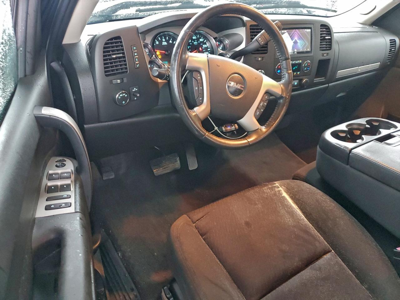 2011 GMC SIERRA K1500 SLE photo 15