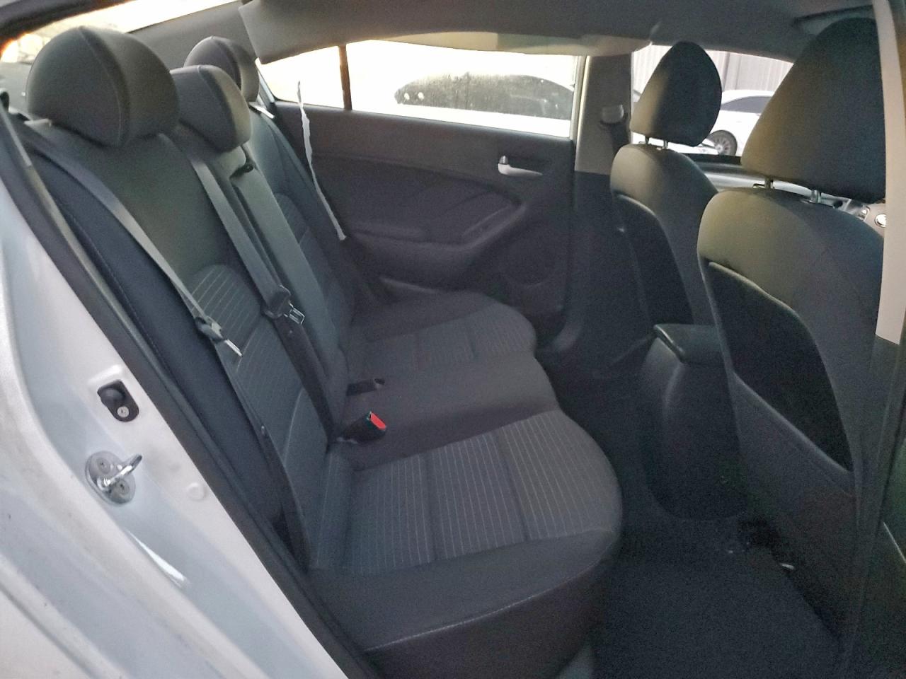 2018 KIA FORTE LX photo 19