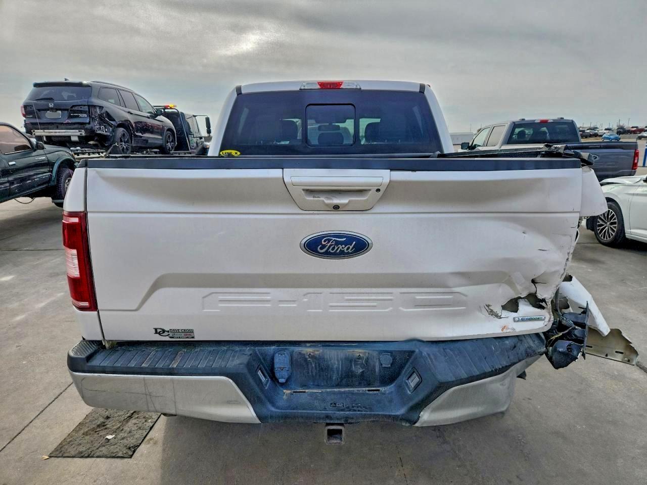 2018 FORD F150 SUPERCREW photo 11