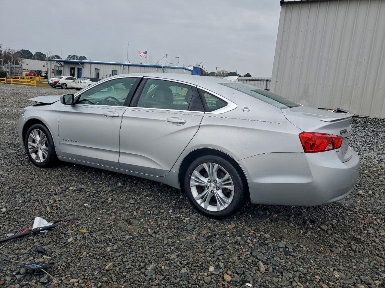 2015 CHEVROLET IMPALA LT photo 4