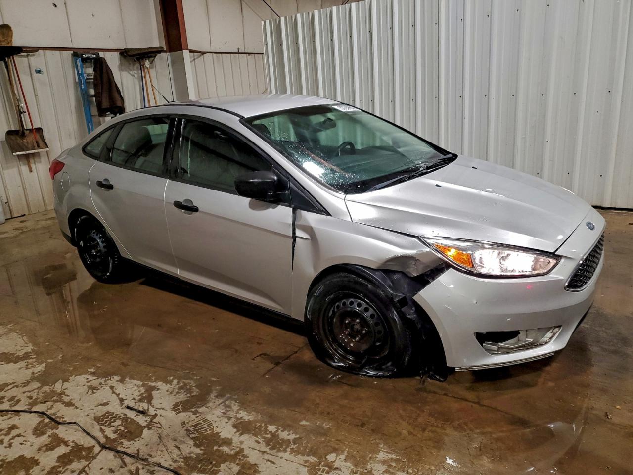 2018 FORD FOCUS S photo 10