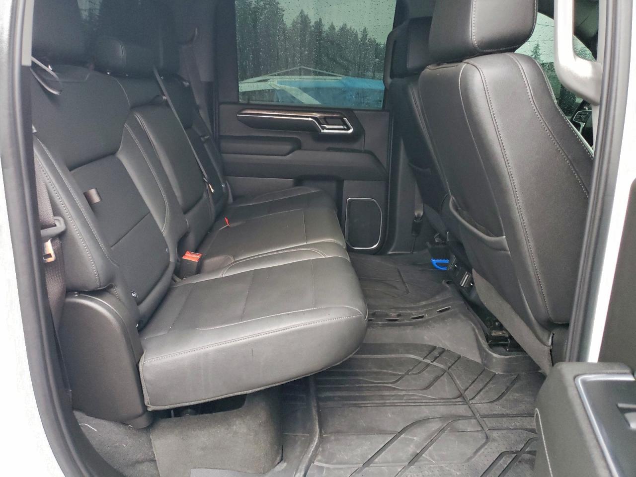2024 CHEVROLET SILVERADO K2500 HEAVY DUTY LTZ photo 10