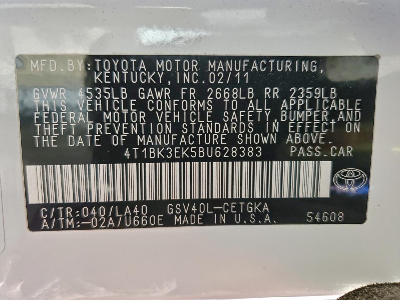 2011 TOYOTA CAMRY SE photo 13