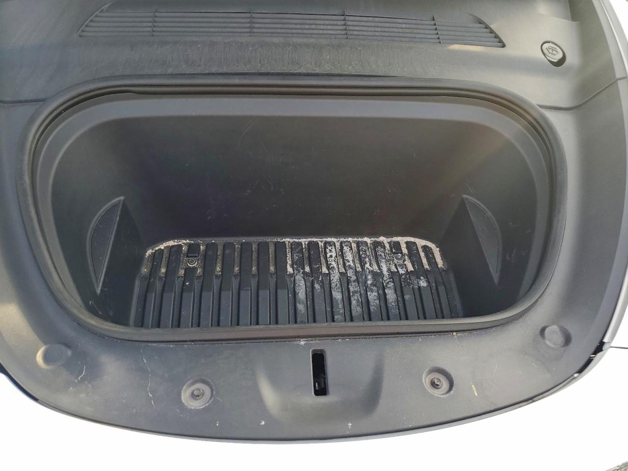 2021 TESLA MODEL Y photo 11
