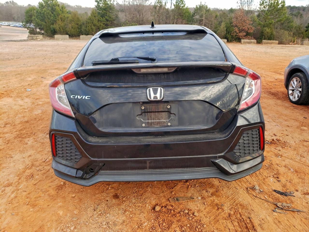 2017 HONDA CIVIC LX photo 6