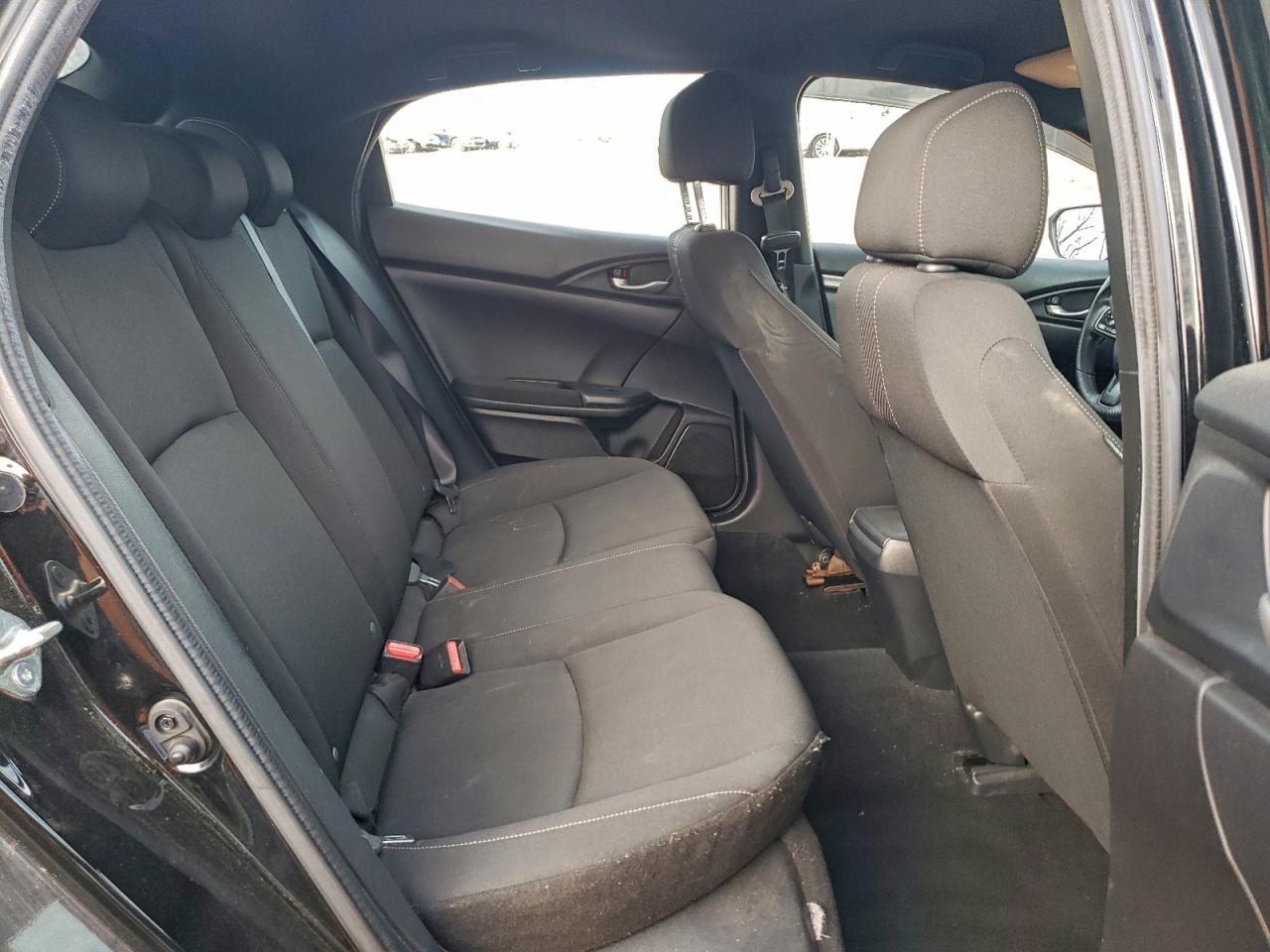 2017 HONDA CIVIC LX photo 10