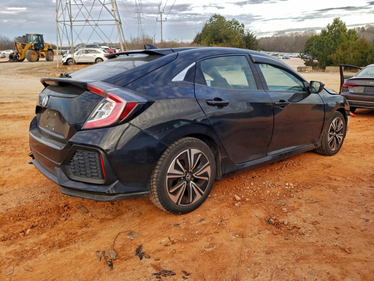 2017 HONDA CIVIC LX photo 3
