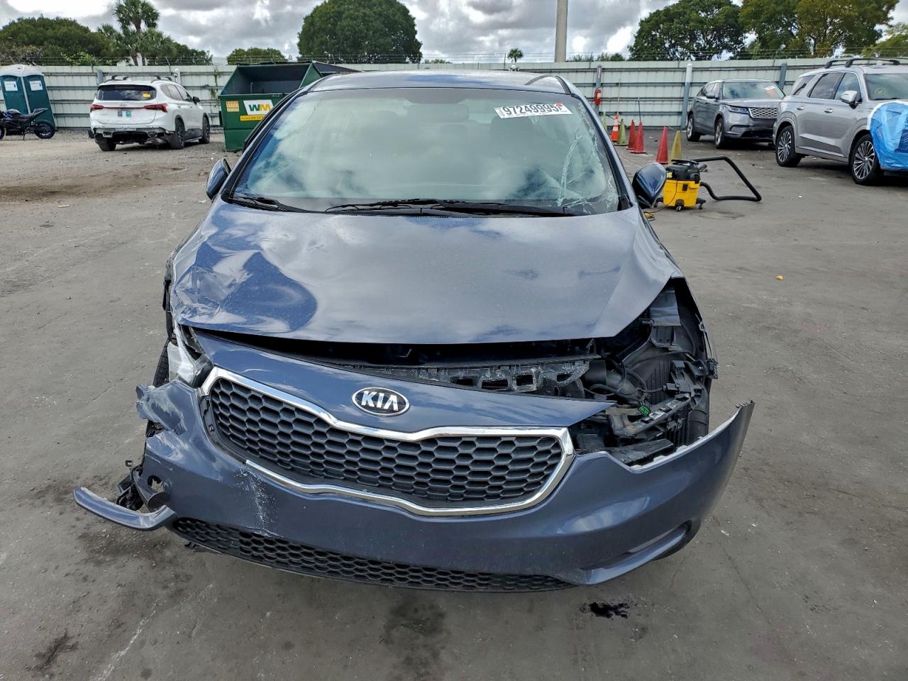 2014 KIA FORTE EX photo 9