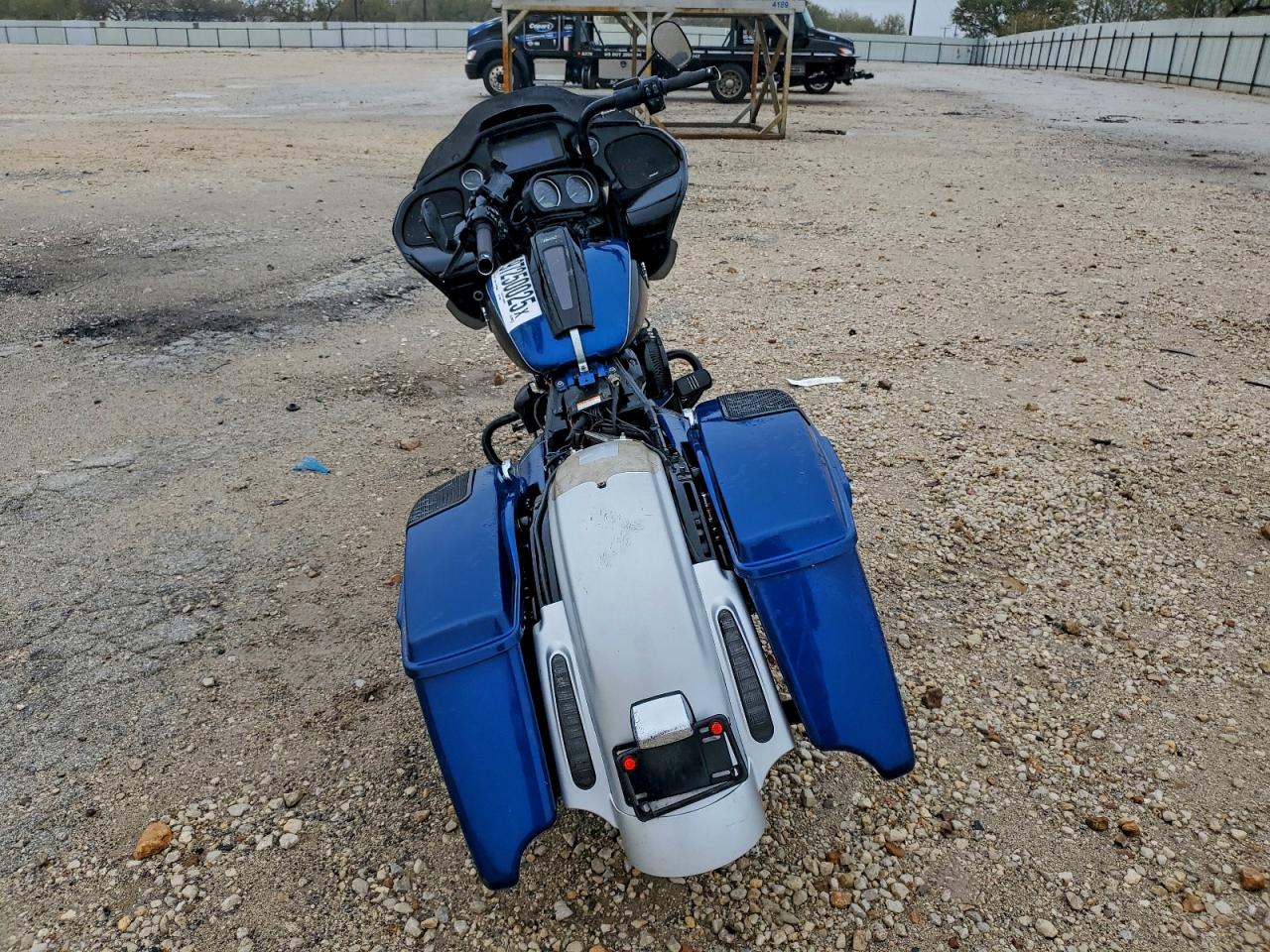 2022 HARLEY-DAVIDSON FLTRXS photo 10