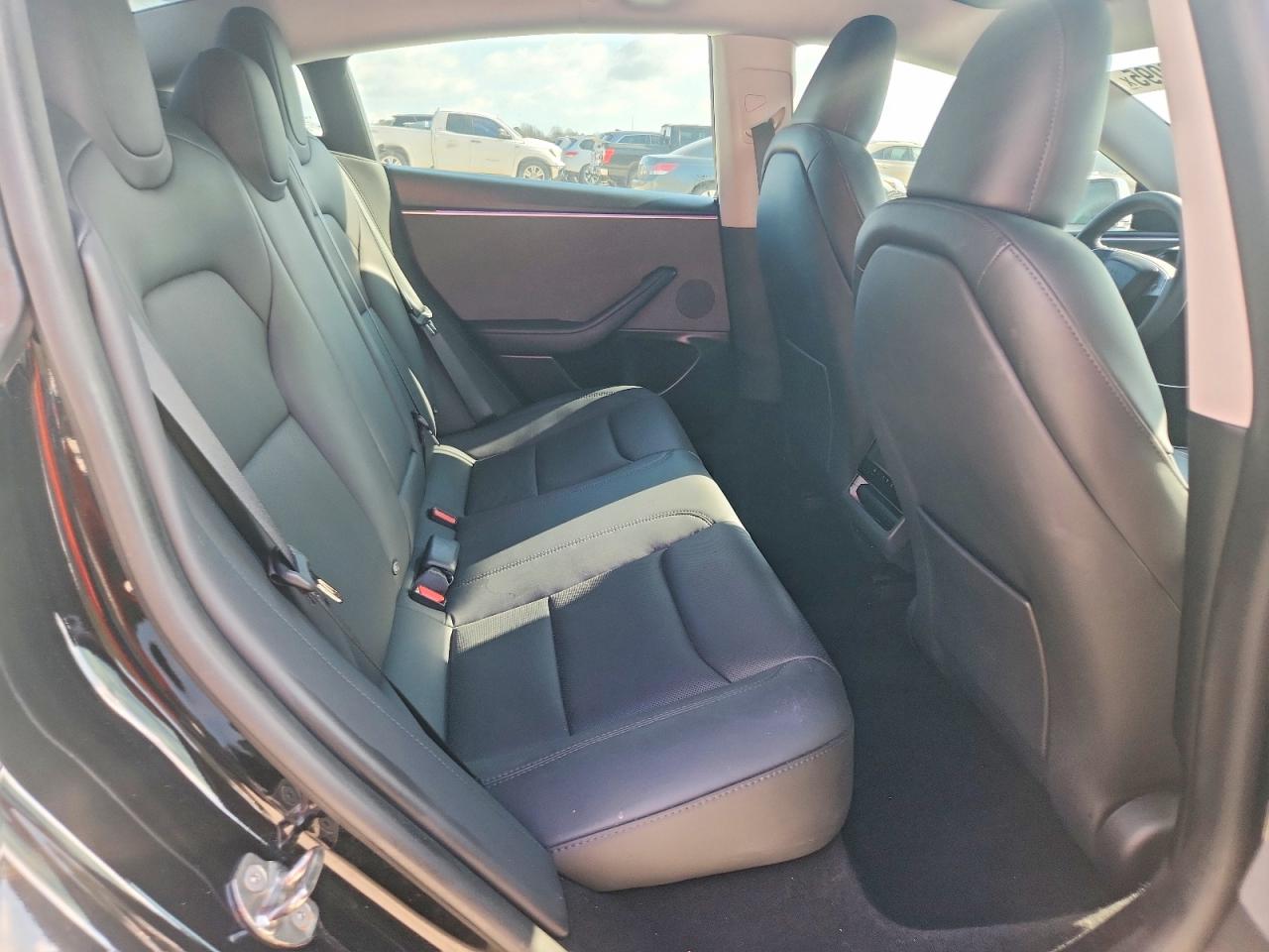 2024 TESLA MODEL 3 photo 10