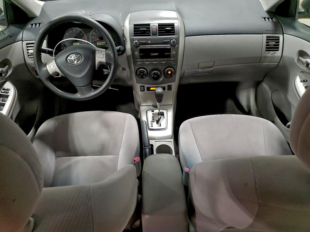 2011 TOYOTA COROLLA BASE photo 8