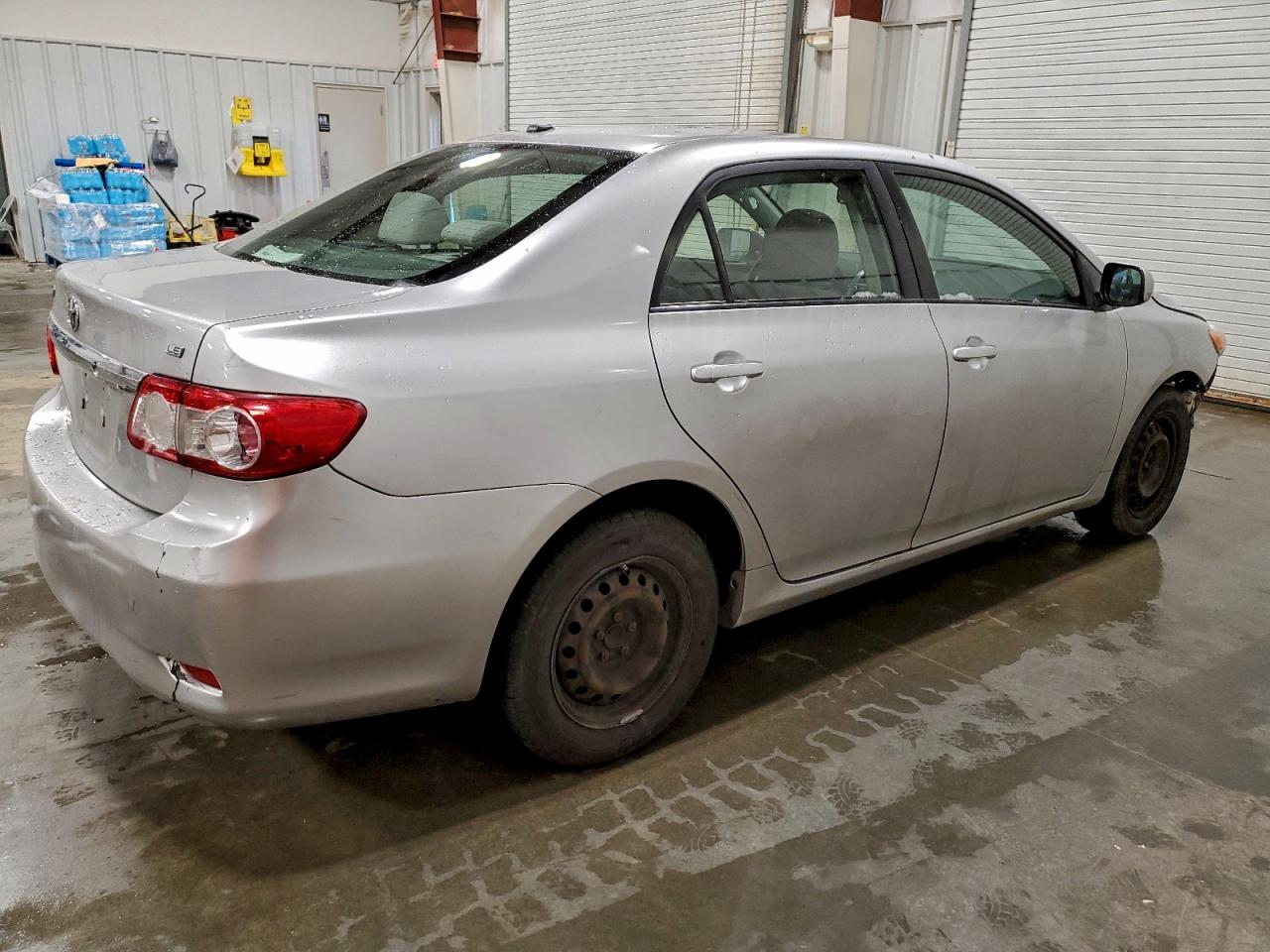 2011 TOYOTA COROLLA BASE photo 3