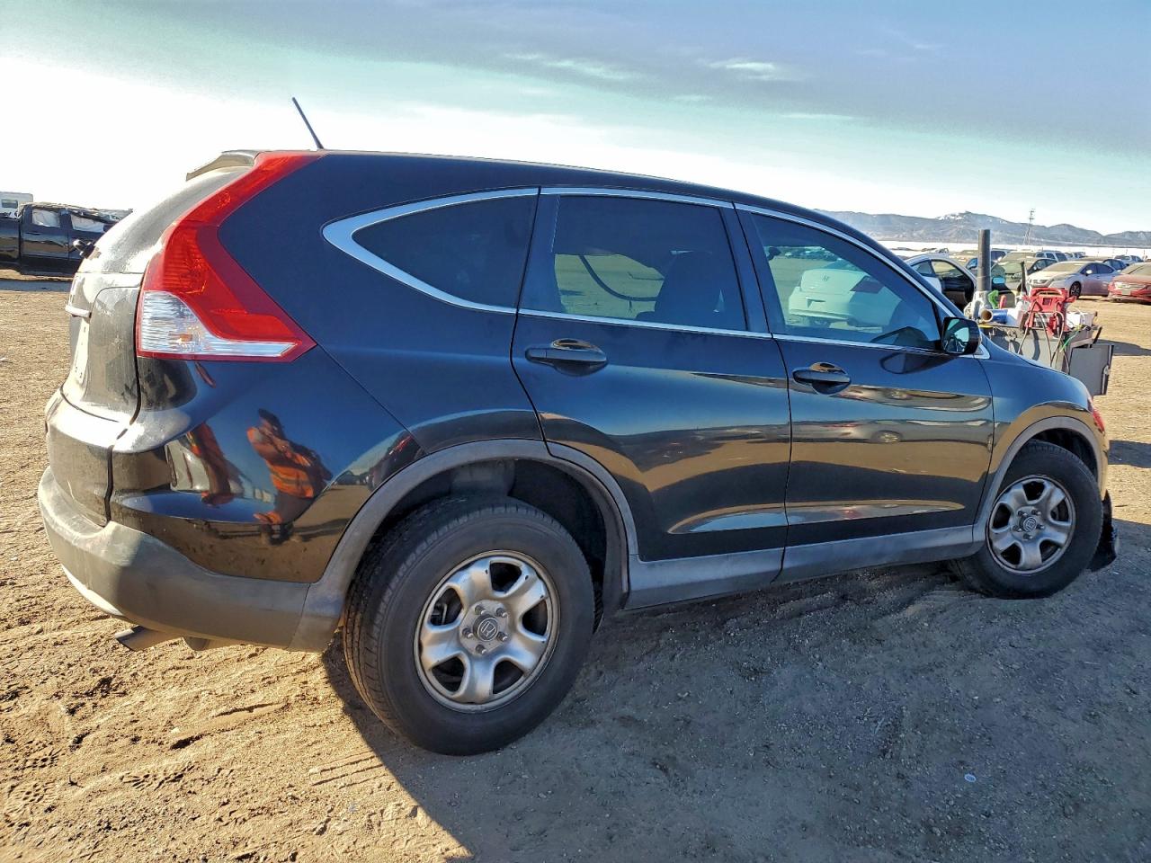 2013 HONDA CR-V LX photo 5