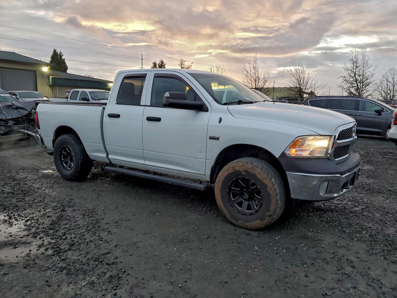 2013 RAM 1500 ST photo 4