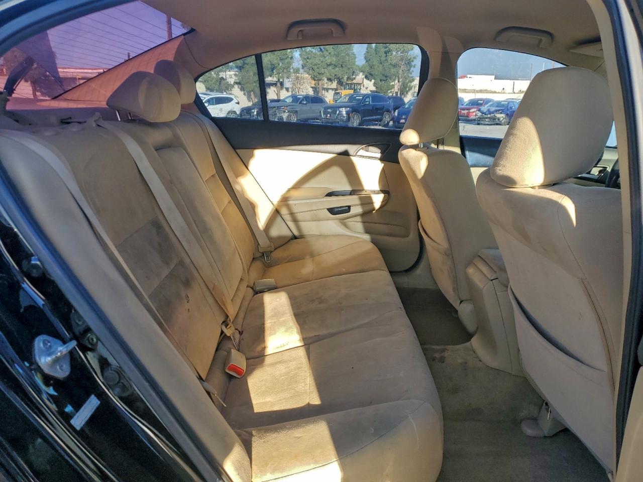 2011 HONDA ACCORD LX photo 10
