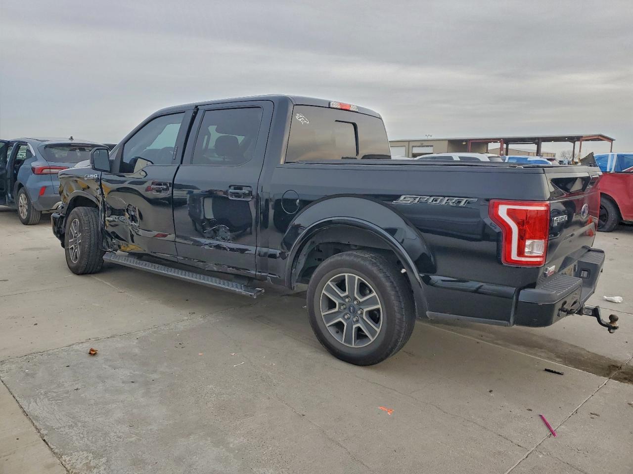 2016 FORD F150 SUPERCREW photo 2