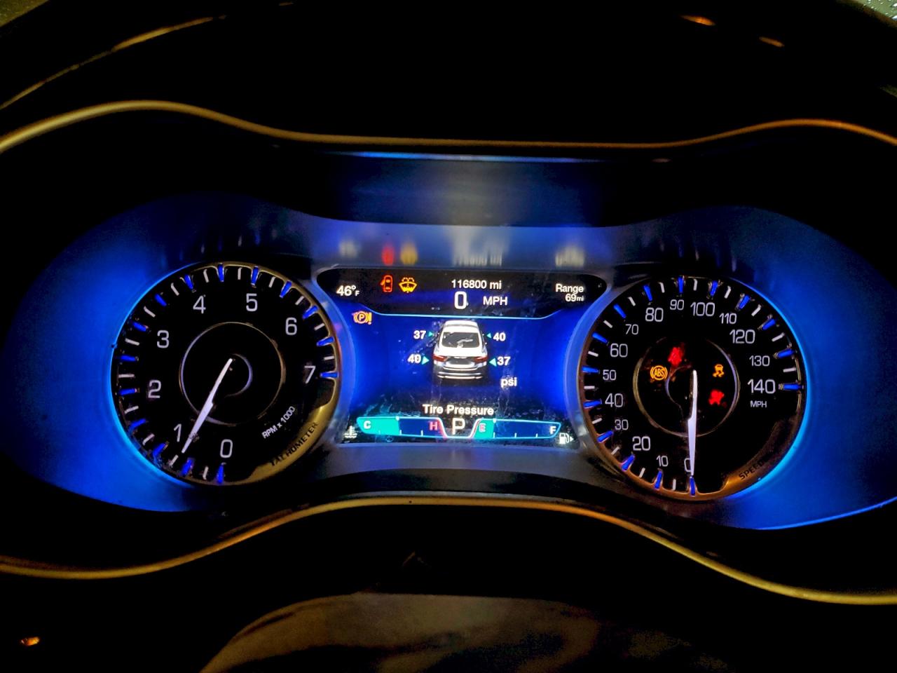 2015 CHRYSLER 200 C photo 9