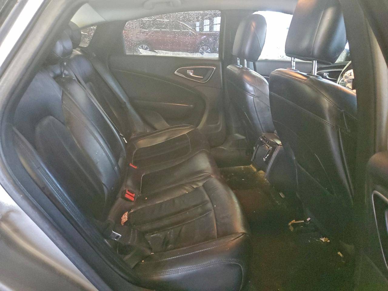2015 CHRYSLER 200 C photo 10