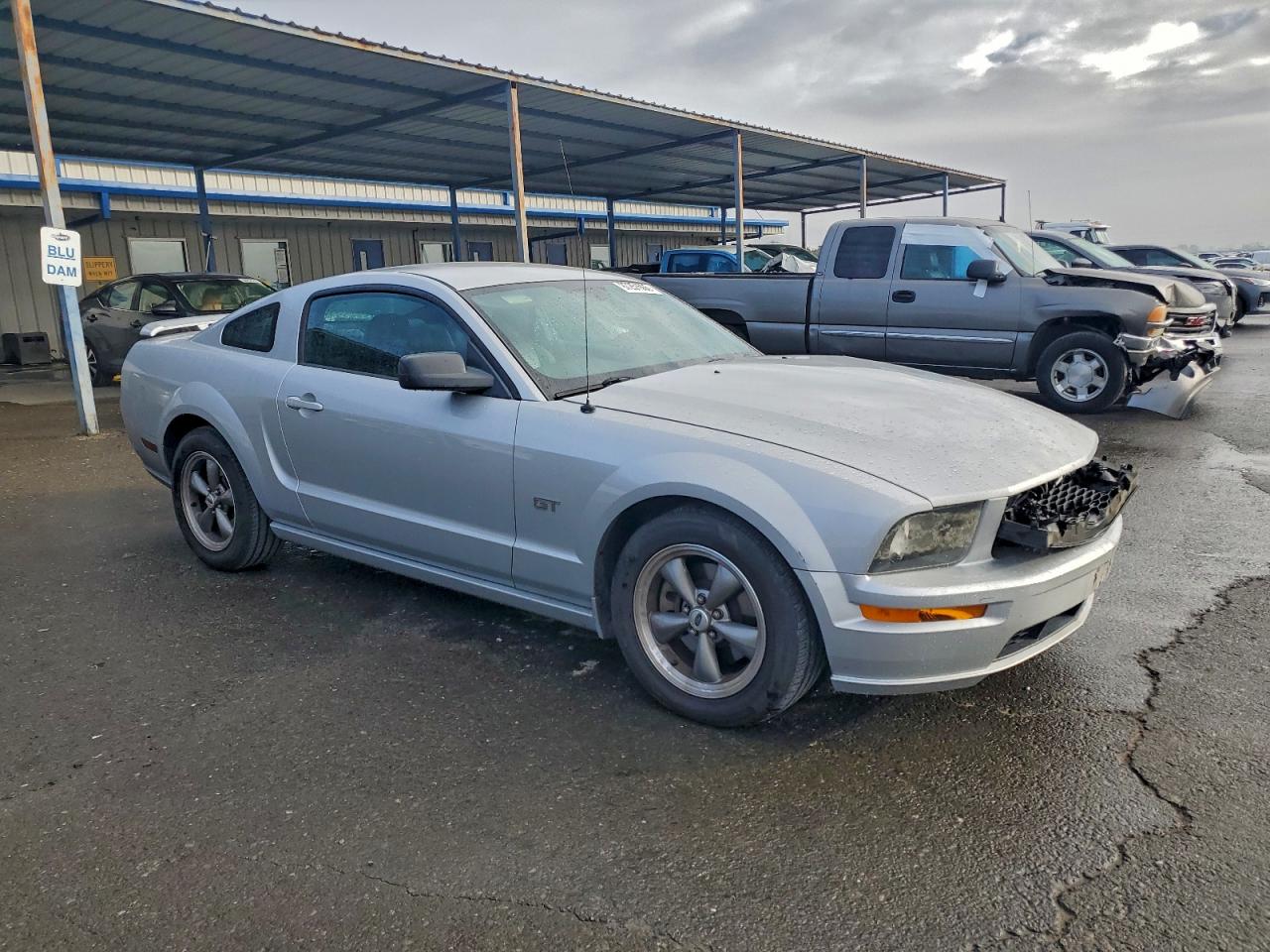 2005 FORD MUSTANG GT photo 10