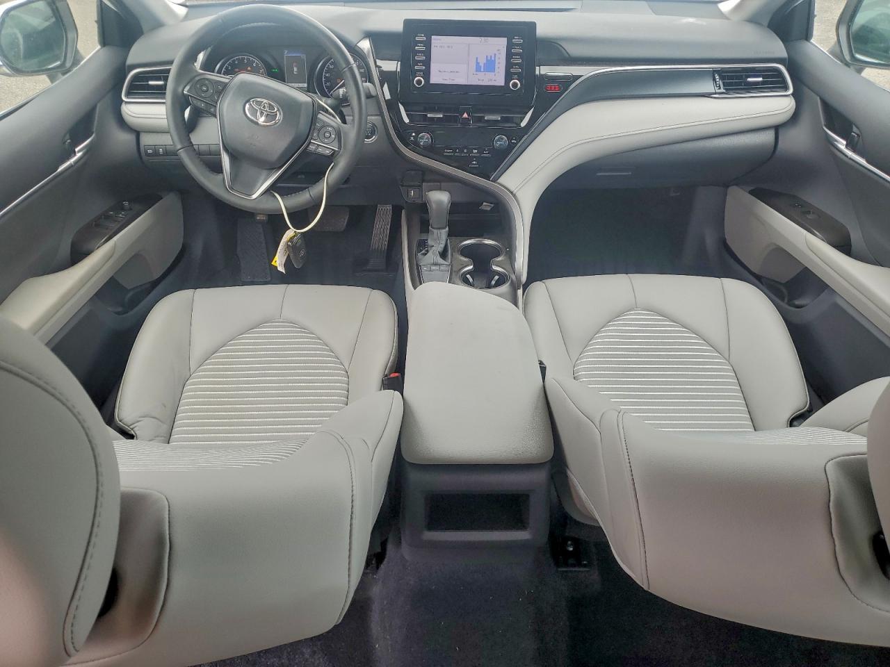 2024 TOYOTA CAMRY SE NIGHT SHADE photo 15