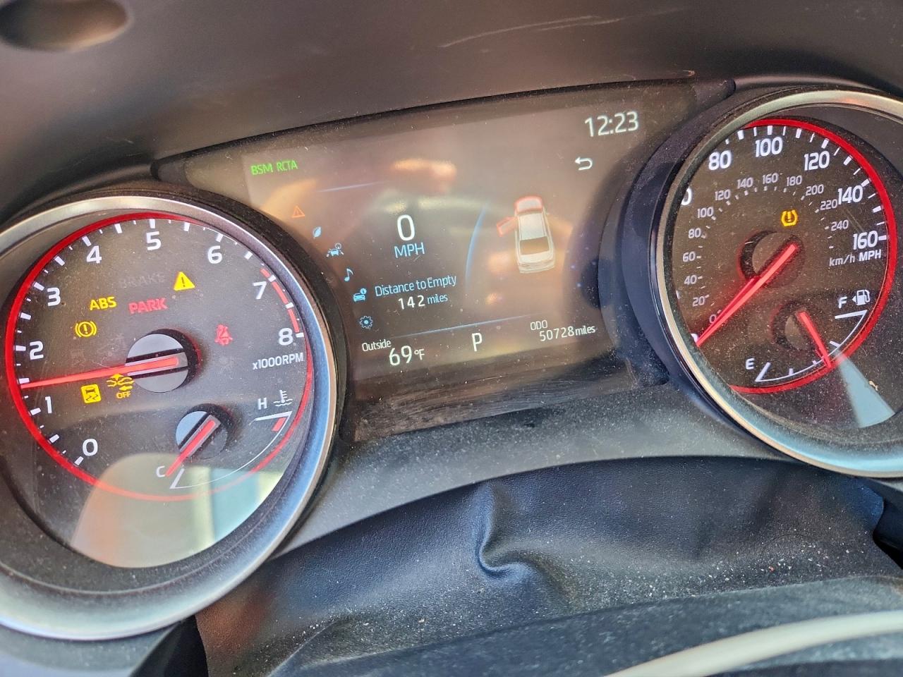 2022 TOYOTA CAMRY XSE photo 25