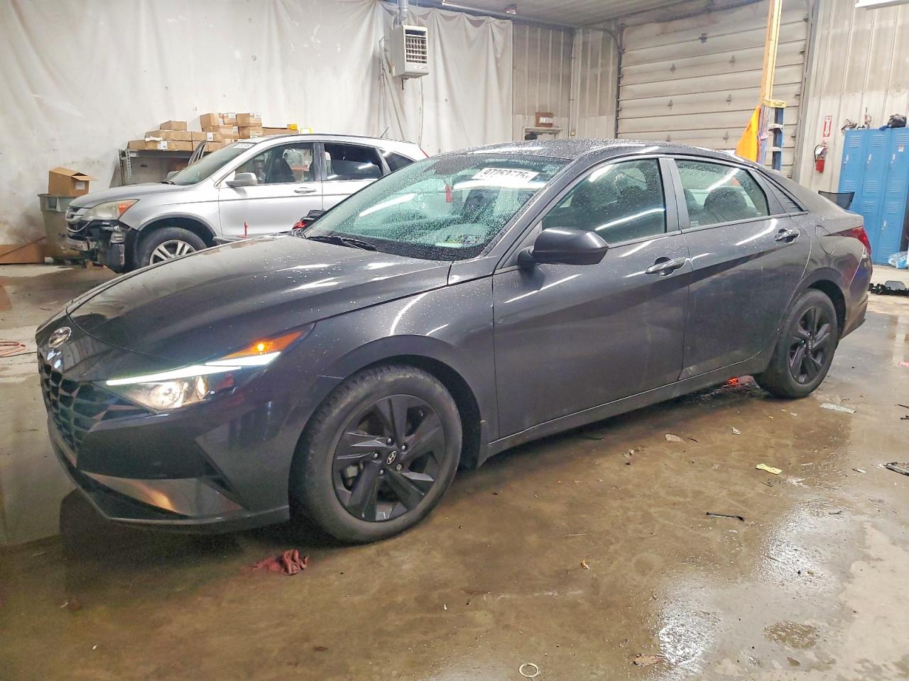 2022 HYUNDAI ELANTRA