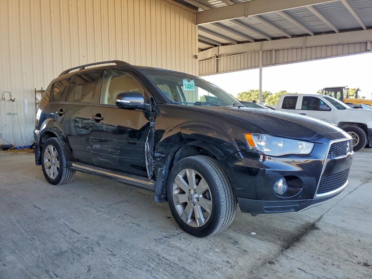 2013 MITSUBISHI OUTLANDER SE photo 7