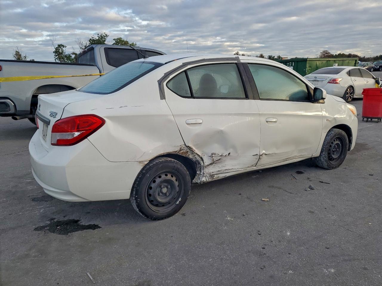 2018 MITSUBISHI MIRAGE G4 ES photo 5