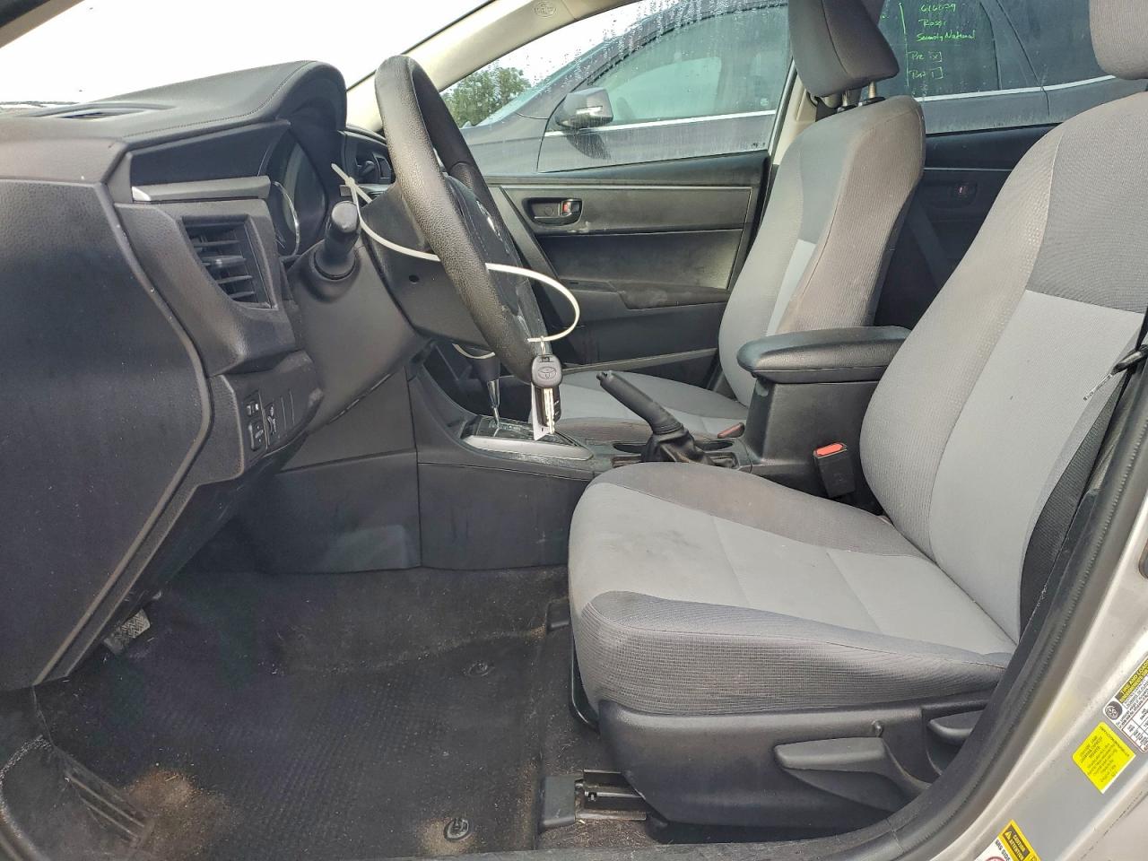 2016 TOYOTA COROLLA L photo 19