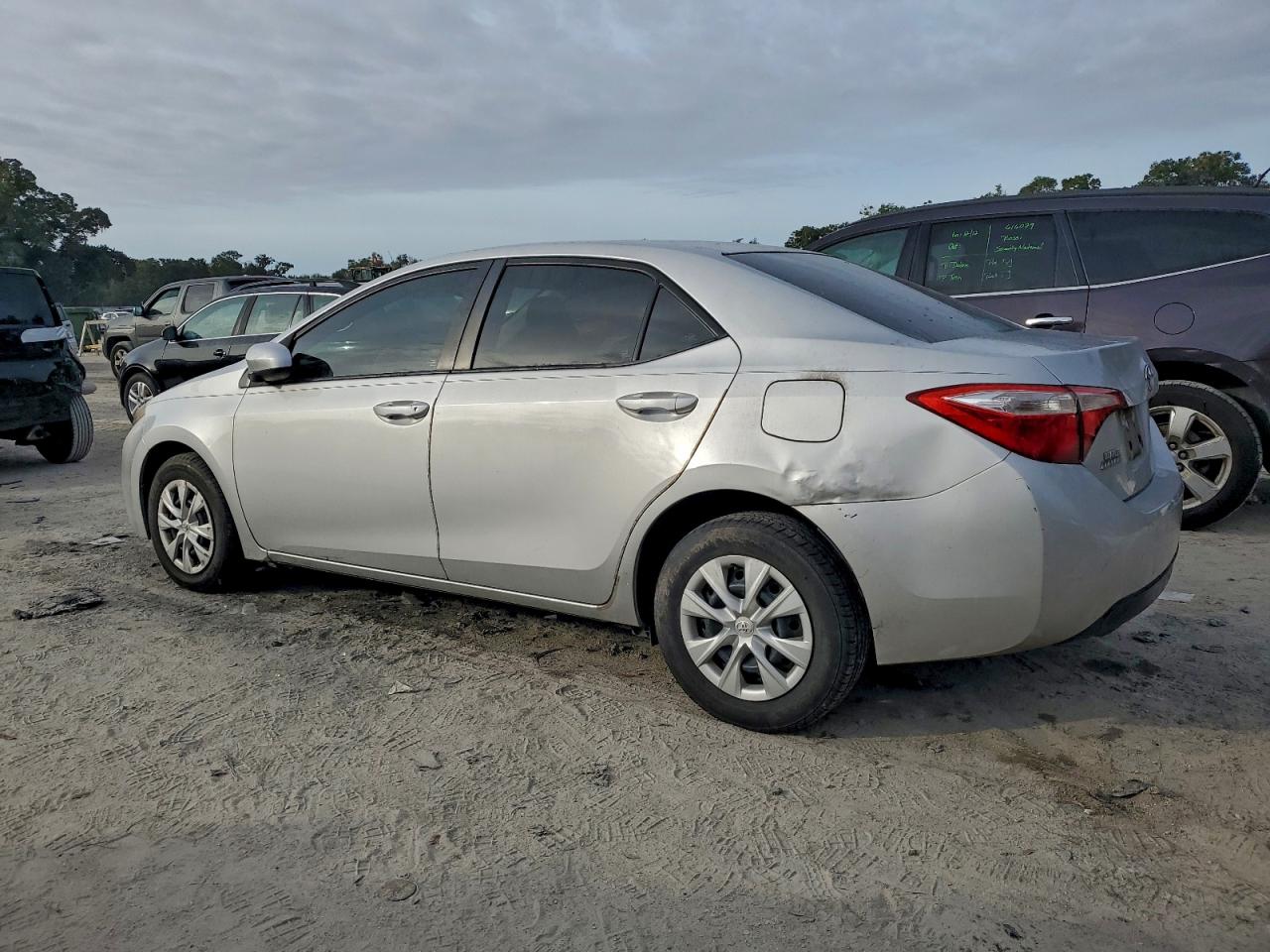 2016 TOYOTA COROLLA L photo 4