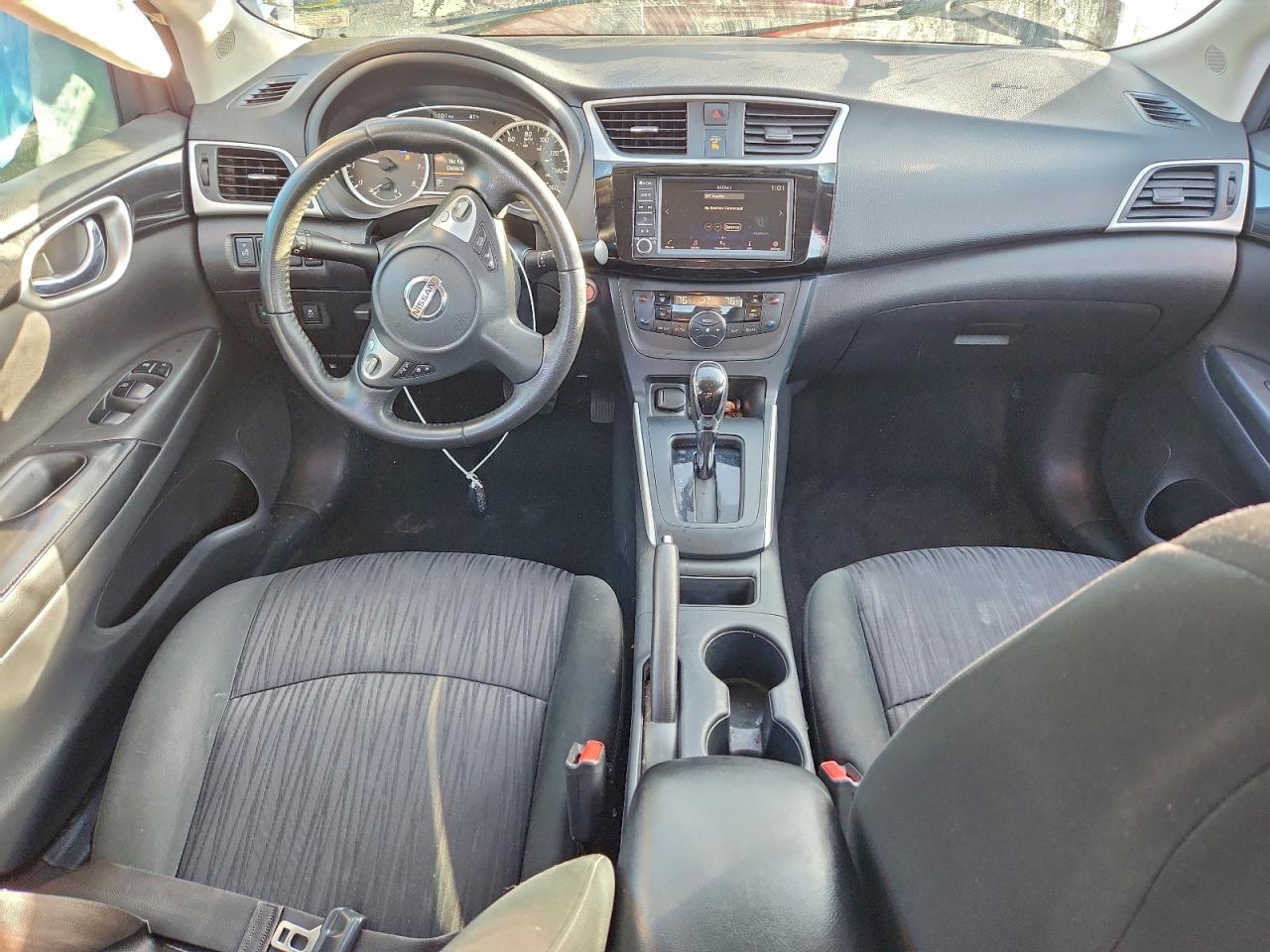 2019 NISSAN SENTRA S photo 8