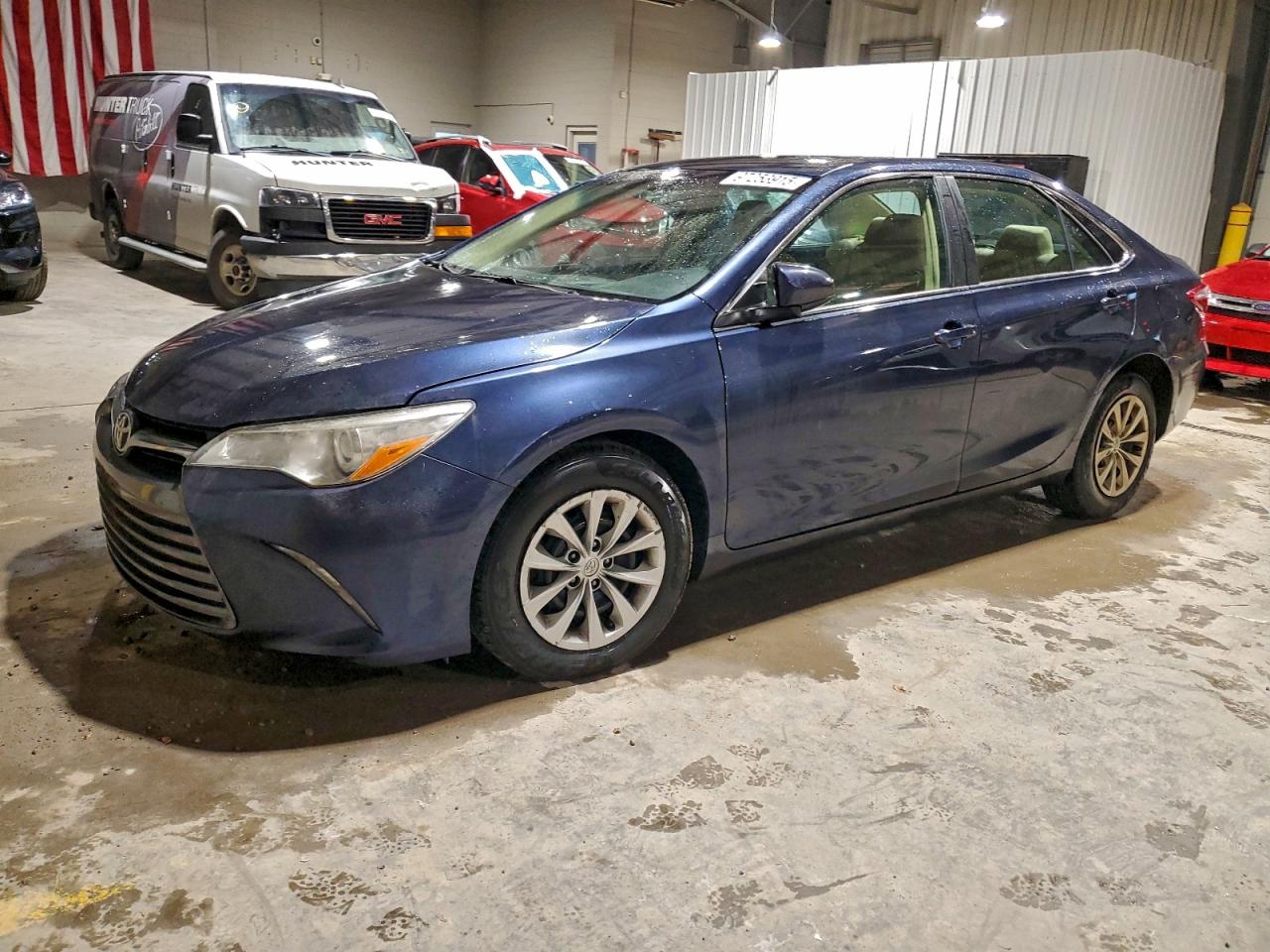 2017 TOYOTA CAMRY