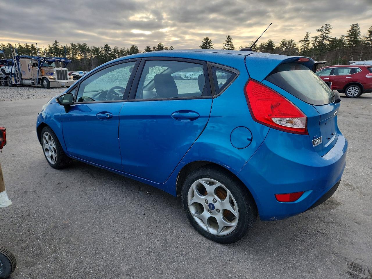 2012 FORD FIESTA SES photo 4