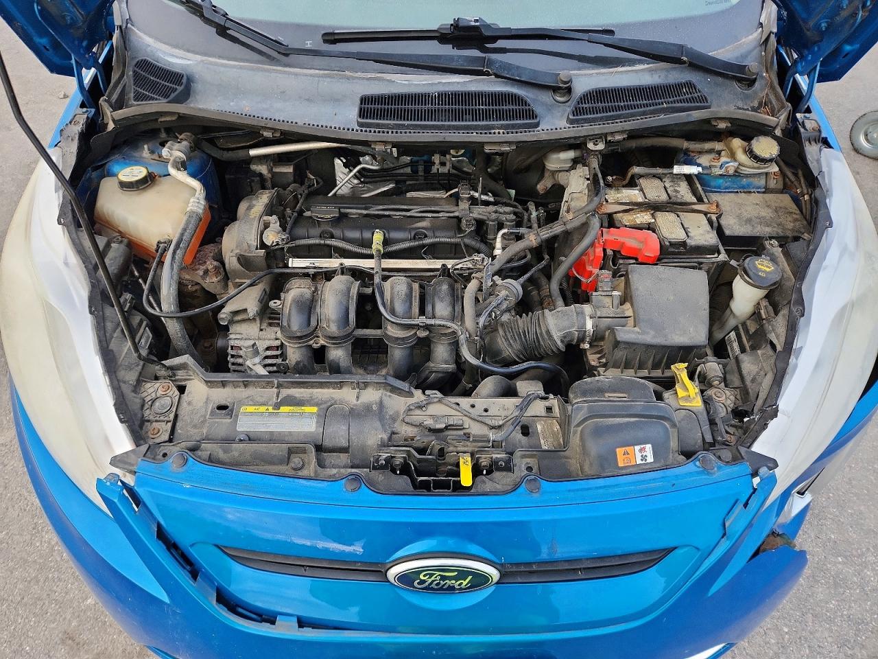 2012 FORD FIESTA SES photo 31