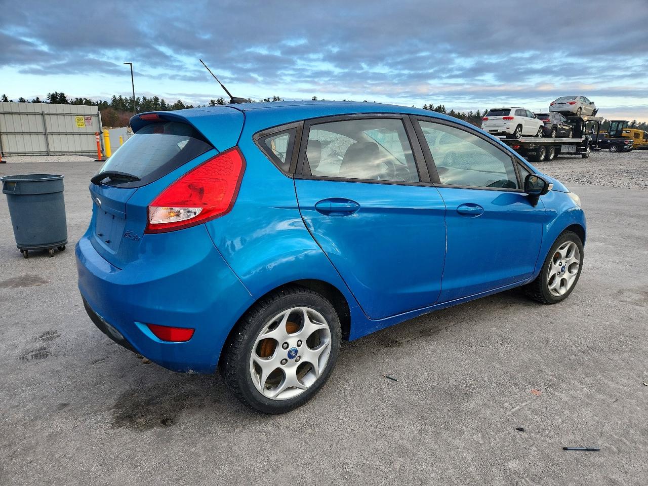 2012 FORD FIESTA SES photo 7
