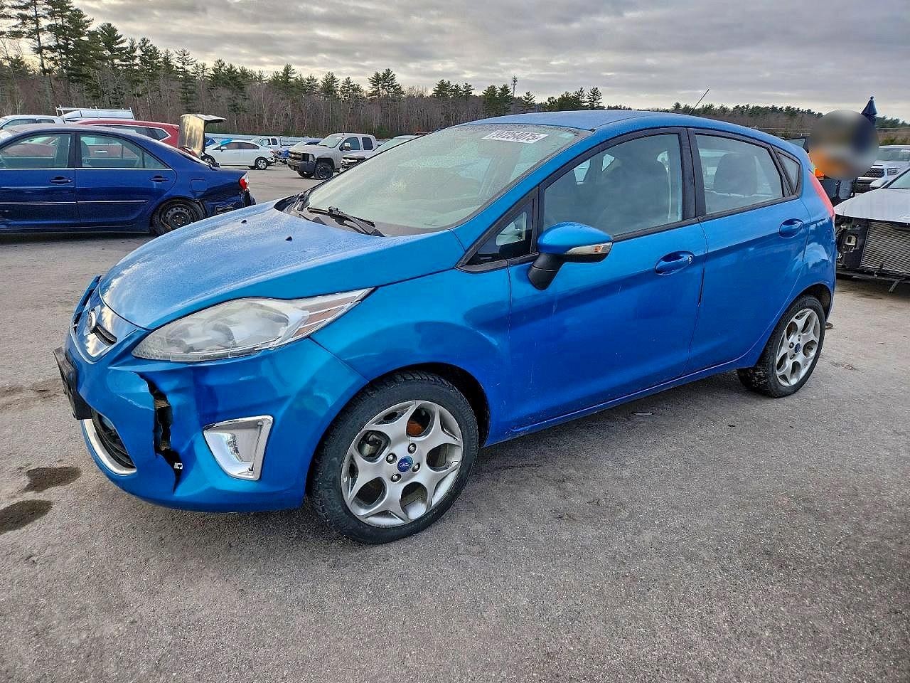 2012 FORD FIESTA