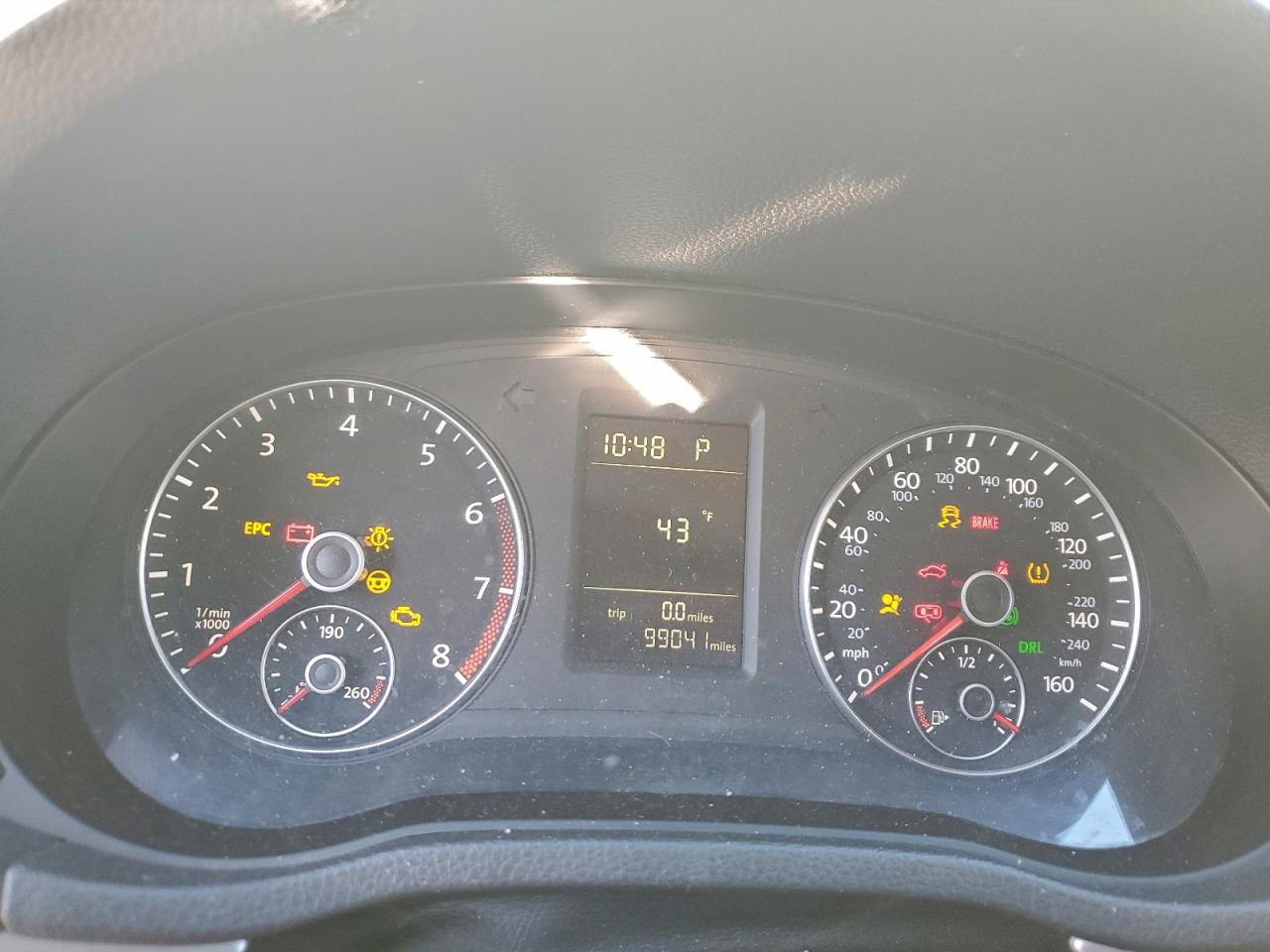 2015 VOLKSWAGEN PASSAT S photo 9