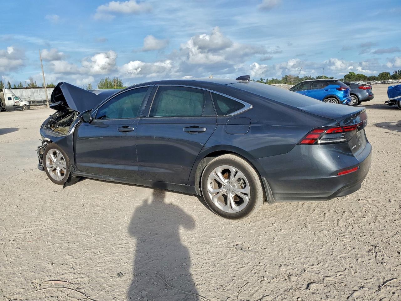 2025 HONDA ACCORD LX photo 2