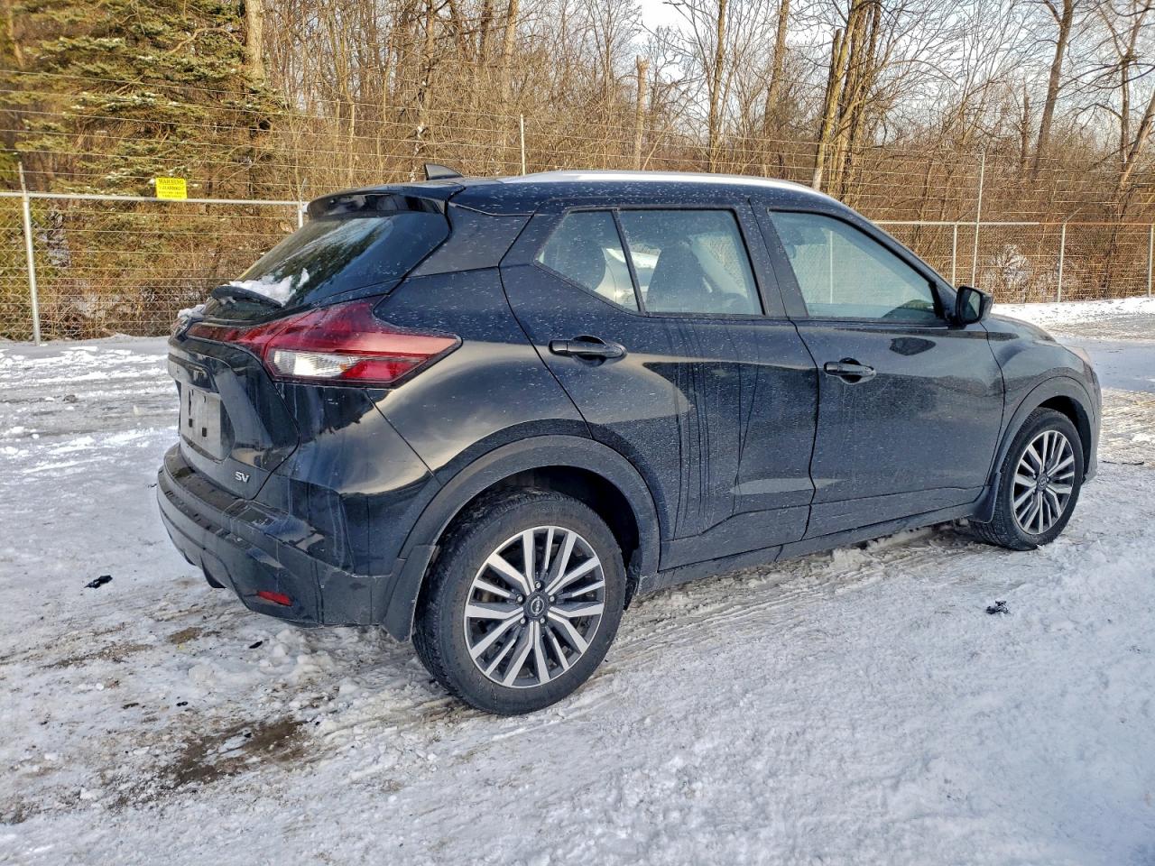 2023 NISSAN KICKS SV photo 7