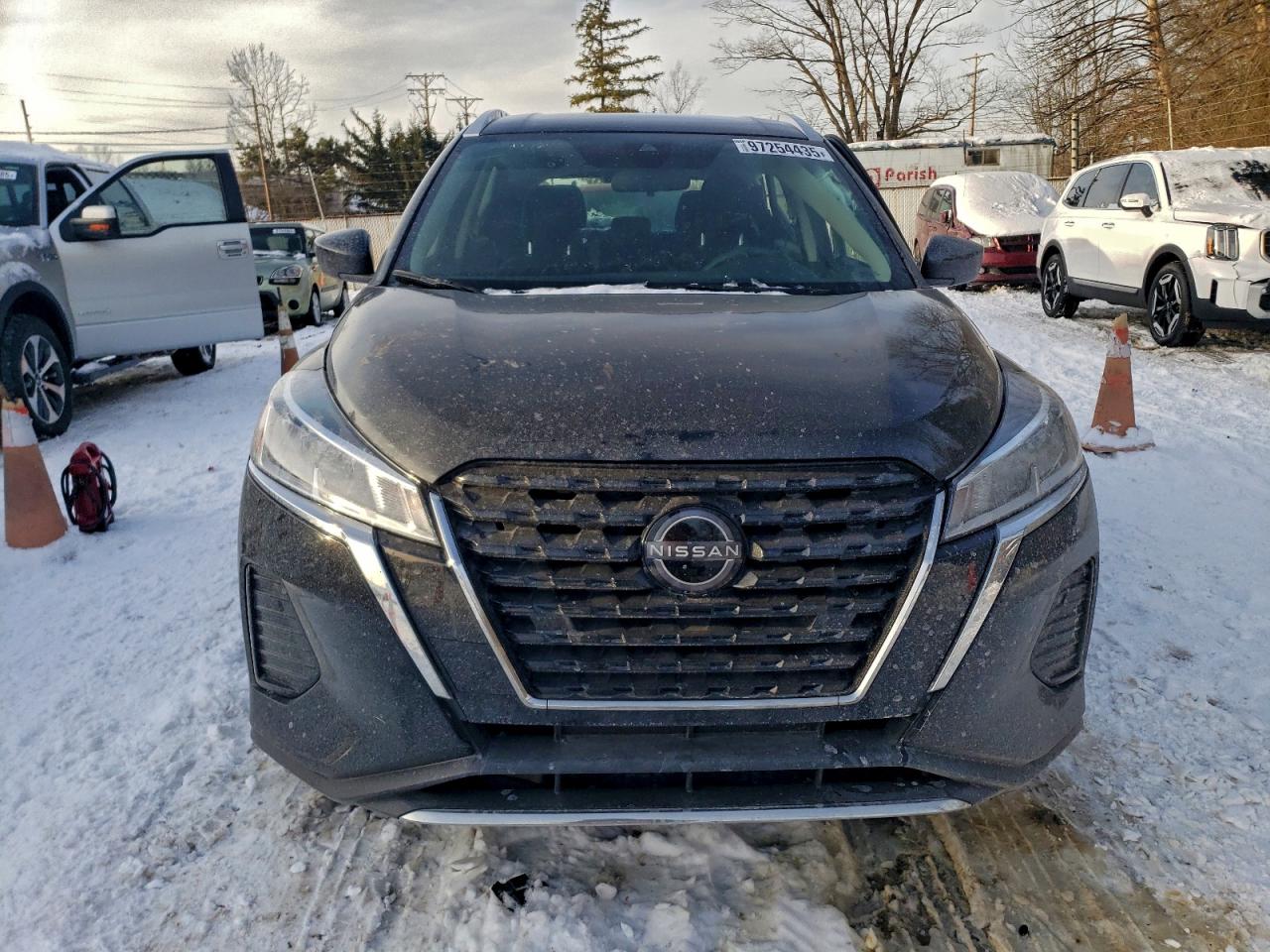 2023 NISSAN KICKS SV photo 13