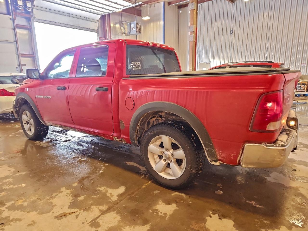 2011 DODGE RAM 1500 photo 2